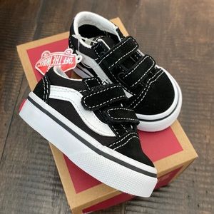 Vans | NWT- toddler size 2 old skool vans
